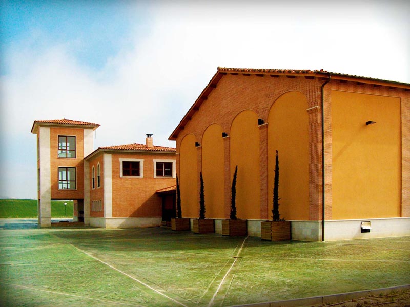 Se muestran las instalaciones de la bodega
