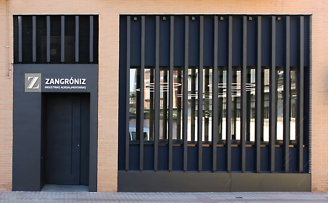 Oficina Industrial. Baños de Río Tobía